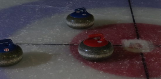 カーリングを体験できる東京・千葉・山梨・長野のリンク